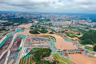 迪亚斯谈生吃奥布拉克：我不是很快但也不慢，我清楚我击败了他